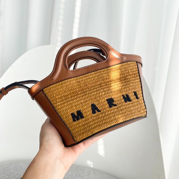 Marni Handbags - Brand New MARNI Tropicalia small Tote bag in brown